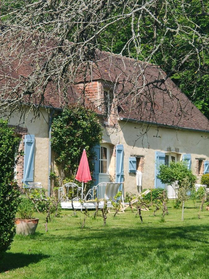 Chambre D'Hotes La Ferme Du Pre-Martin La Genevraie Eksteriør bilde